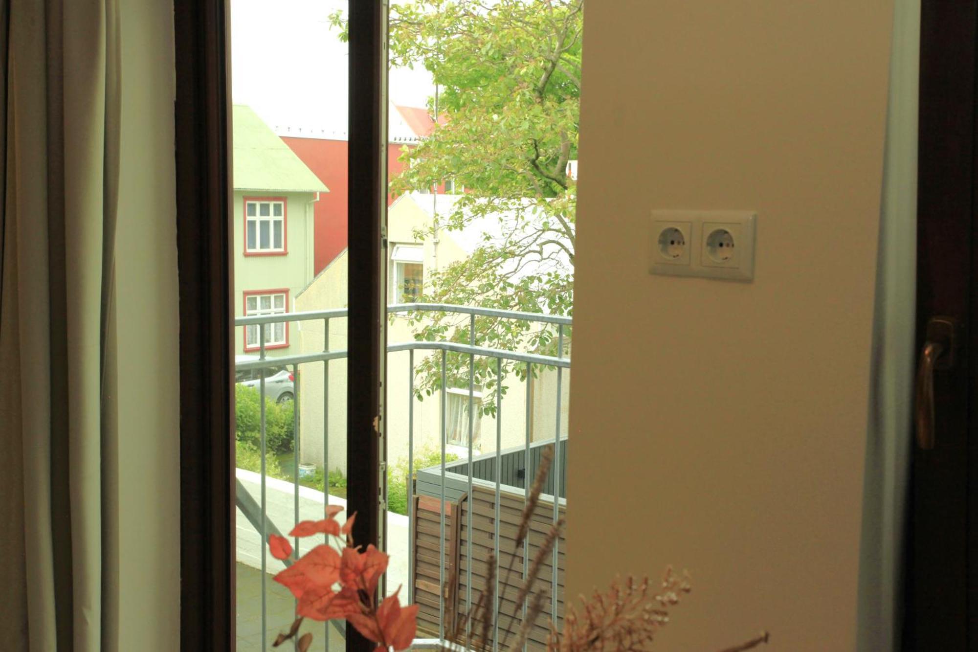 Day Dream L23 Guesthouse Reykjavik Bagian luar foto